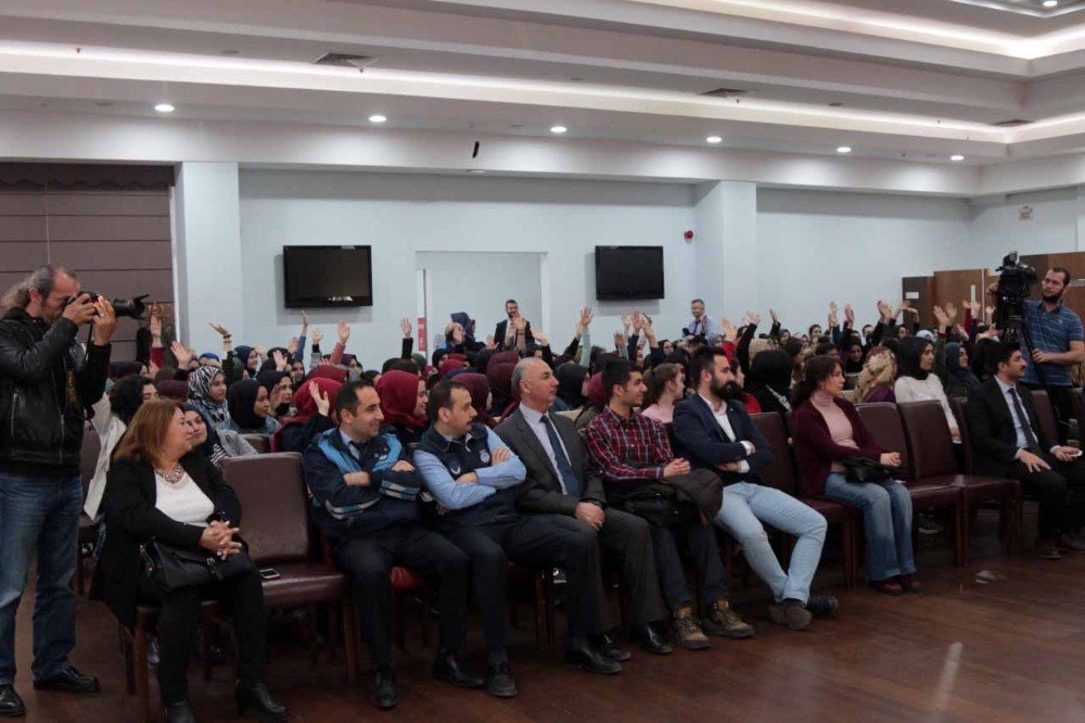 Tüketici Birliği Başkanı gençleri israfa karşı uyardı