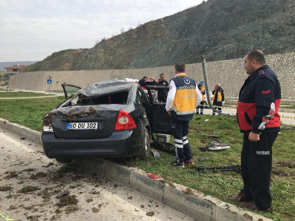 Bakan Fakıbaba’yı korumakla görevli polisler kaza yaptı: 3 yaralı
