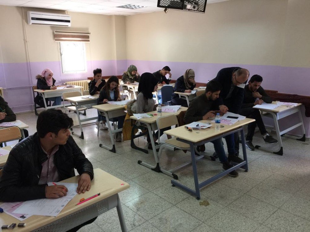Harran Üniversitesinde Yabancı Uyruklu Öğrenci Seçme Sınavı yapıldı