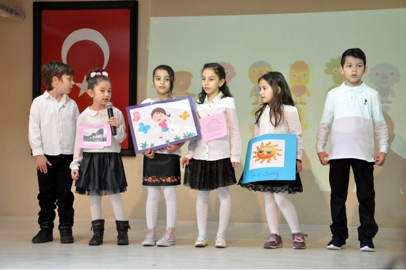 Öğrencilerden Afrin’deki Mehmetçik’e destek