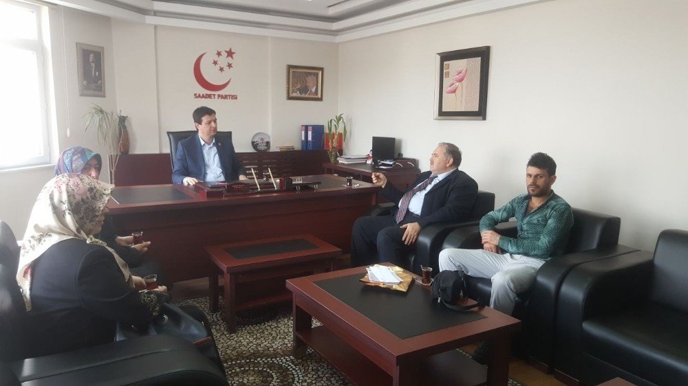 Talasemi ve Lösemililer Derneği Saadet Partisi’ne ziyaret etti