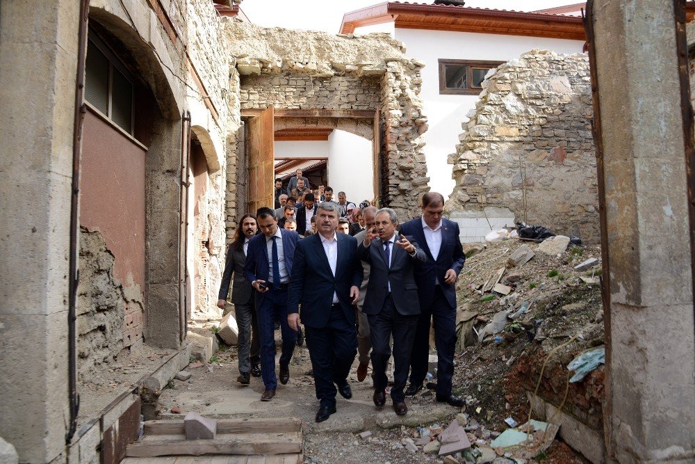 Akşehir’de Konya merkezden sonra en büyük restorasyon çalışması