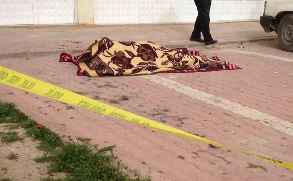 Konya'da 4'üncü katın penceresinden düşen kadın öldü