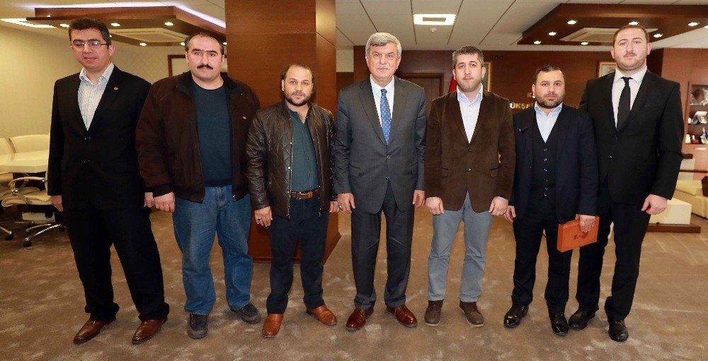 Başkan Karaosmanoğlu’na ziyaretler sürüyor