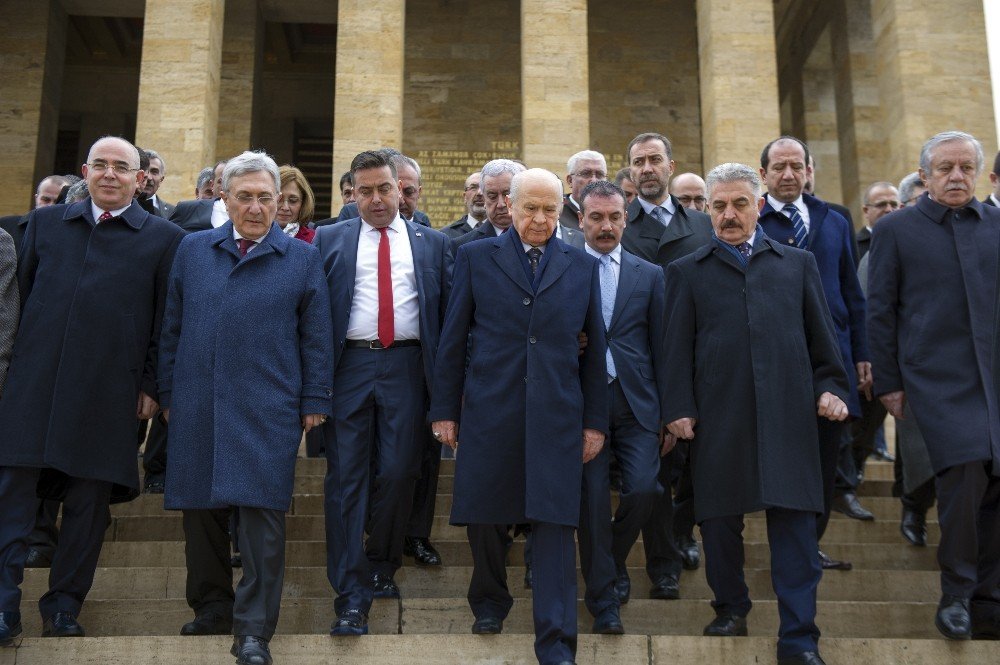 MHP Lideri Bahçeli, Merkez Yönetim Kurulu ve Merkez Disiplin Kurulu üyeleri ile Anıtkabir’de