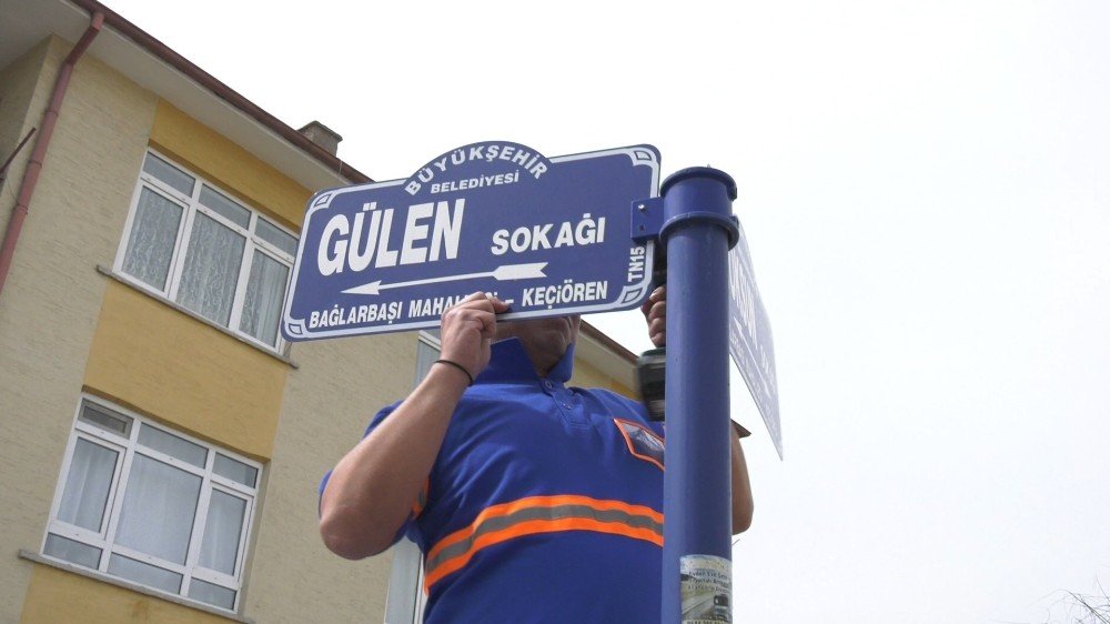 Ankara’da cadde ve sokaklara verilen ‘Gülen’ isimlerini taşıyan tabelalar kaldırıldı