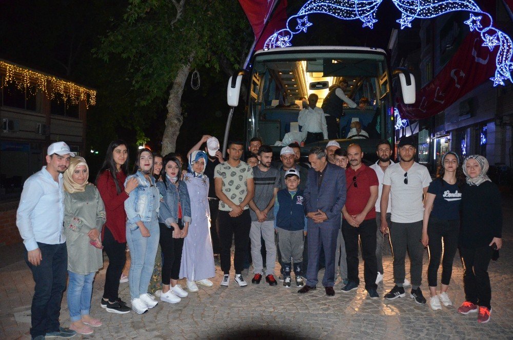 Gölbaşı MYO öğrencileri Çanakkale gezisine çıktı
