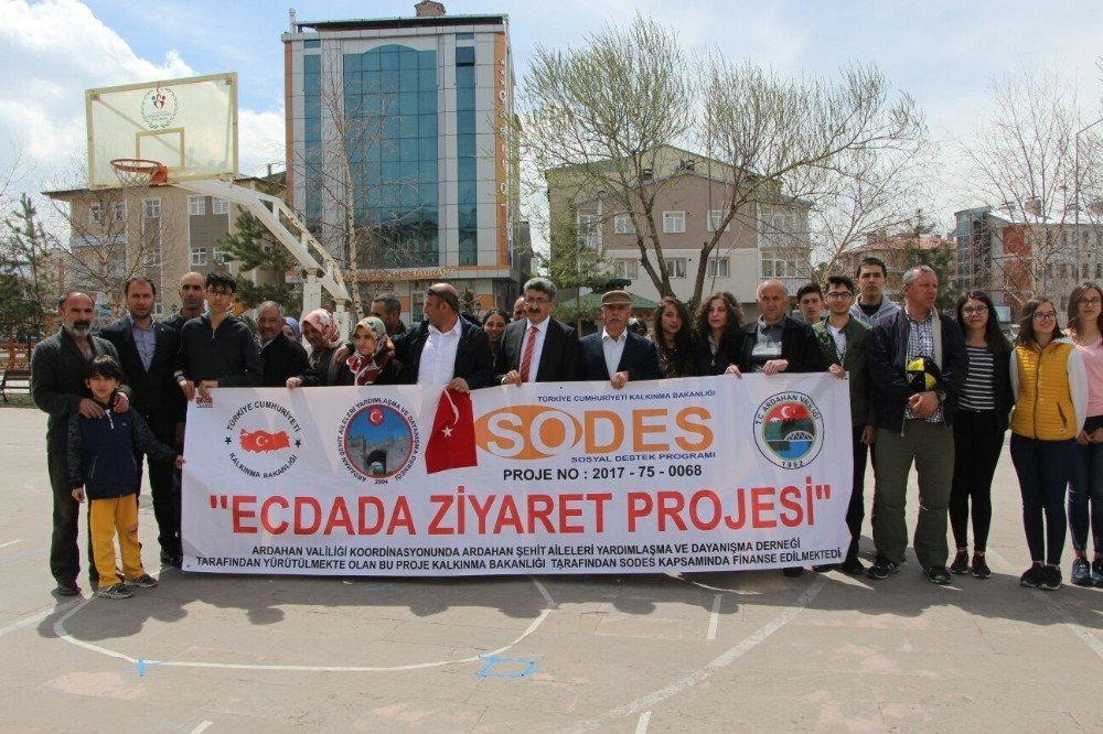 Ardahan’da, 30 Öğrenci Çanakkale’ye Gönderildi