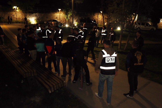 Diyarbakır’da 750 polisle parklarda huzur operasyonu