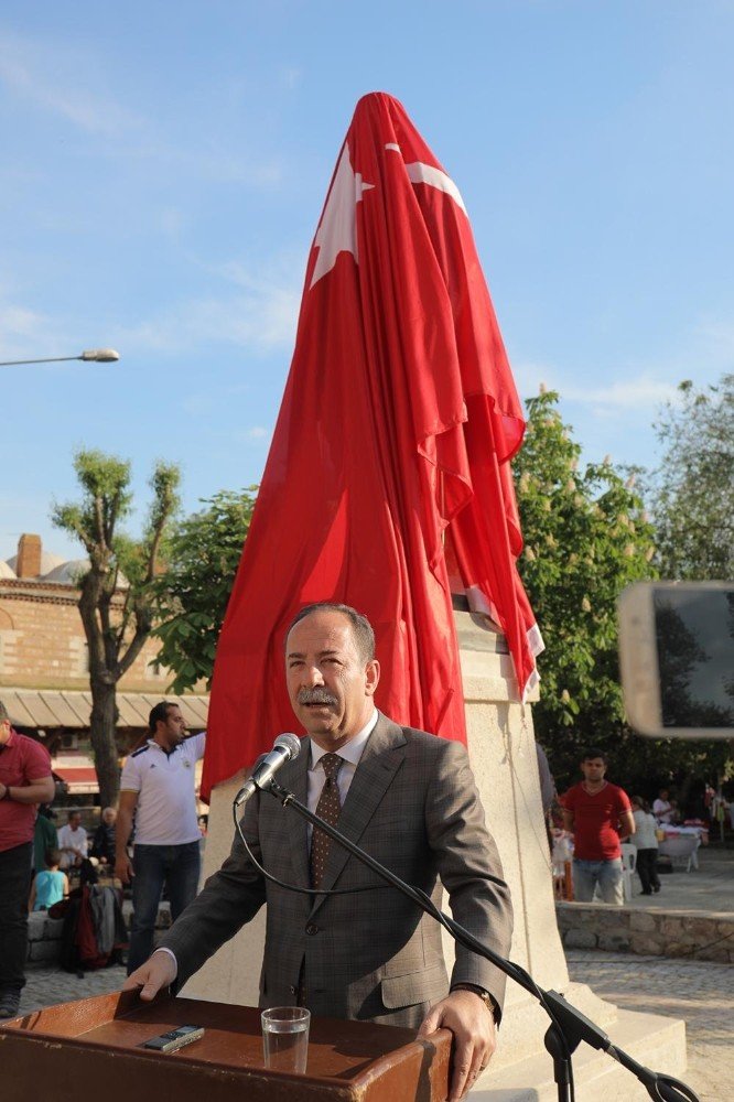 Edirneli Şehit Yüzbaşı Yusuf Kenan Efendi’nin heykeli törenle açıldı