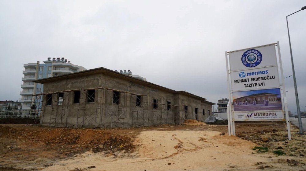 Karapınar Mahallesi Taziye Evi inşaatı devam ediyor