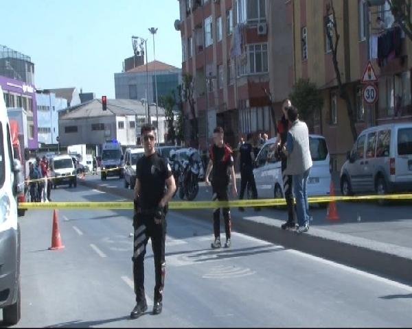 Güngören'de silahlı saldırı: 2 yaralı