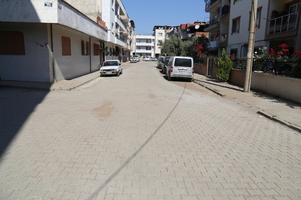 Turgutlu’da sokak çalışmaları sürüyor