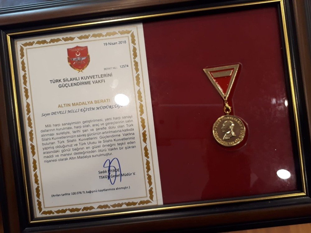 Türk Silahlı Kuvvetleri Güçlendirme Vakfı’ndan Develi İlçe Milli Eğitim Müdürlüğü’ne Altın Madalya Beratı