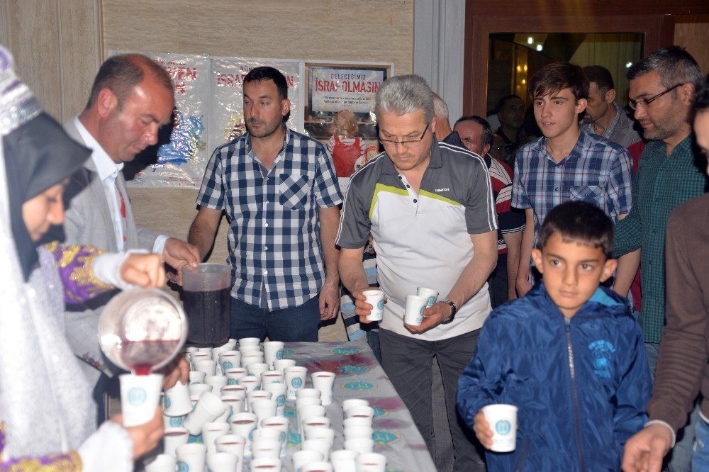 Osmanlı geleneği şerbet ikramı Bilecik’te yaşatılıyor