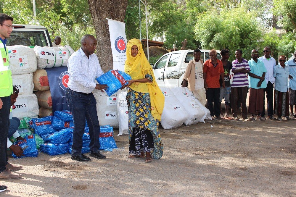 TİKA’dan sıtma ile mücadelede Cibuti’ye ekipman desteği