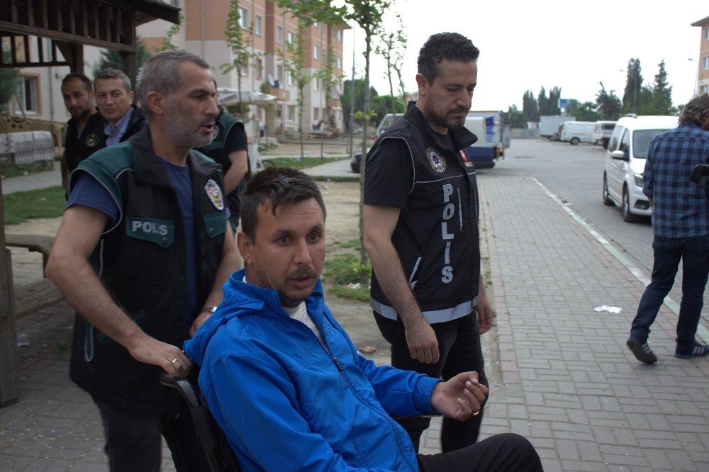 Bursa’da Narkotik ekiplerinin 300 kişiyle düzenlediği şafak baskınında 22 göz altı