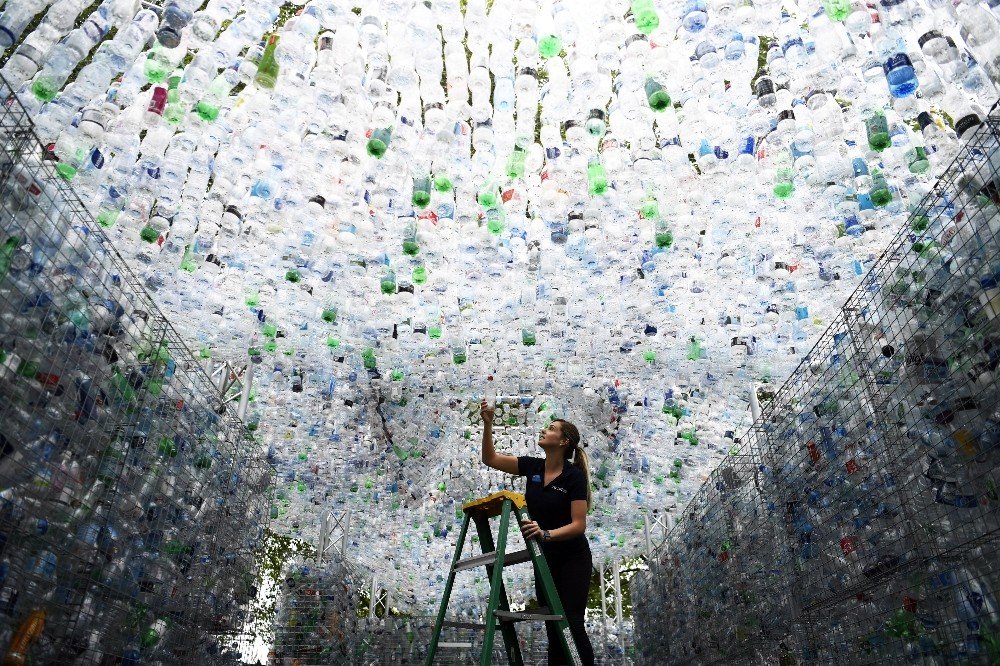 15 bin atık plastik şişeyle “atık farkındalığı” çalışması