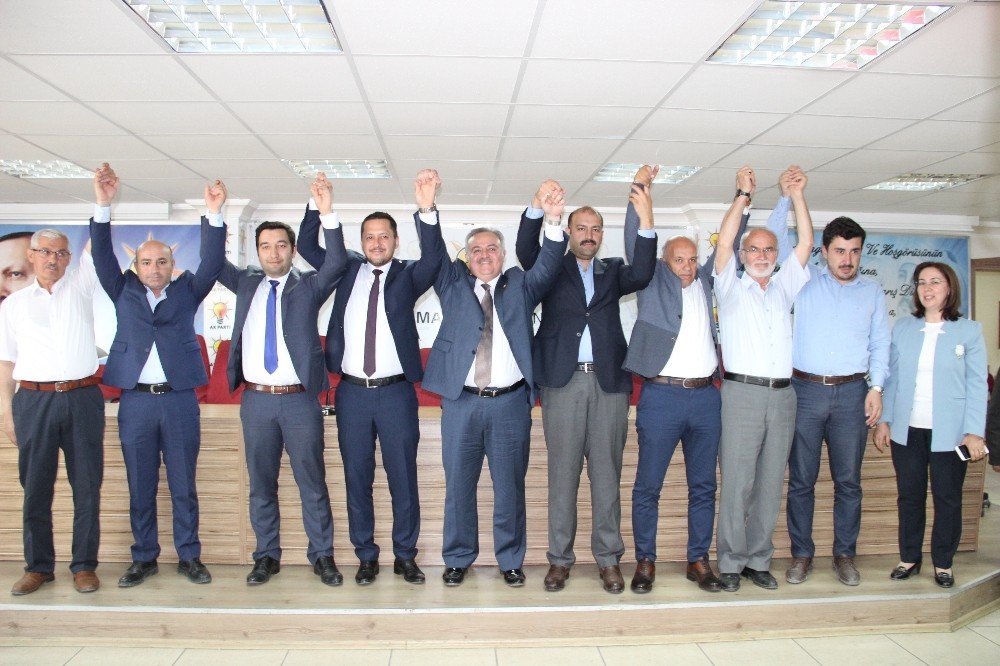 Karaman’da AK Parti, milletvekili adaylarını tanıttı