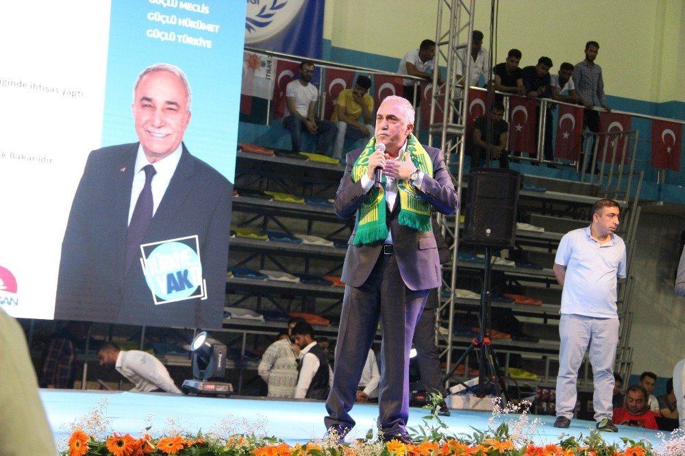 AK Parti Şanlıurfa’da adaylarını tanıttı