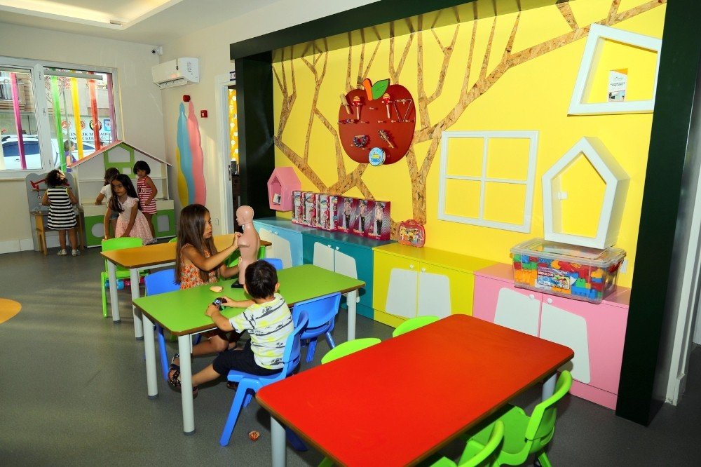 Manavgat Belediyesi Aile Eğitim ve Sosyal Hizmet Merkezi açıldı