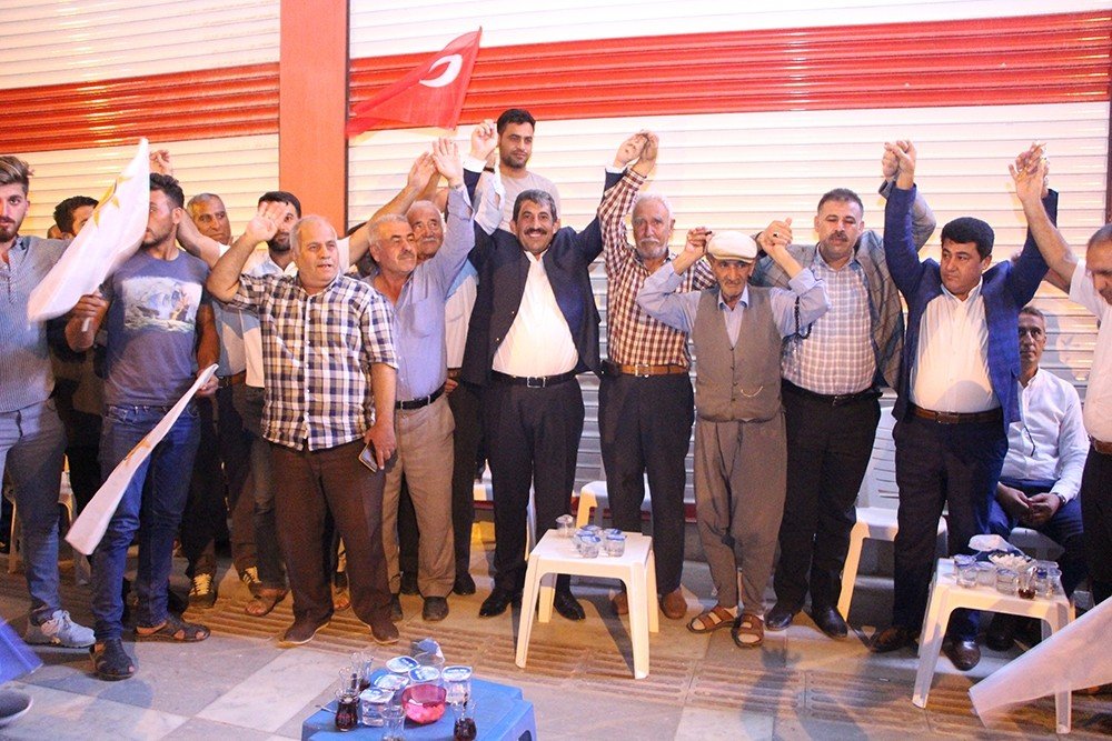 Ceylanpınar’da AK Parti’ye katılımlar devam ediyor