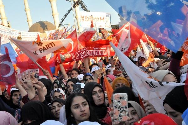 Cumhurbaşkanı Erdoğan: Şu anda Kandil'e biniyoruz (2)