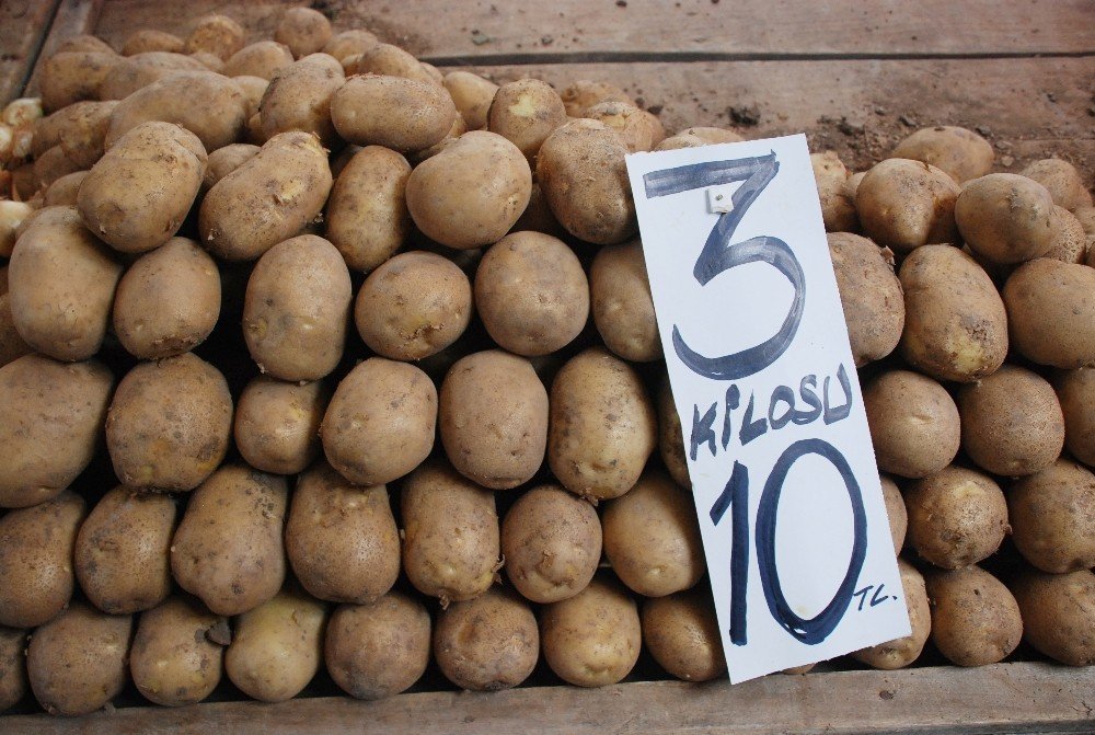 Tokat’ta patates 2 lira, soğan 3 liradan satılıyor