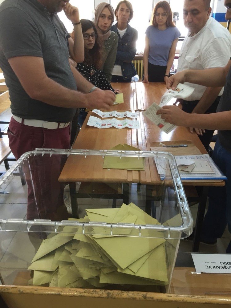 Eskişehir’de oylar sayılmaya başlandı
