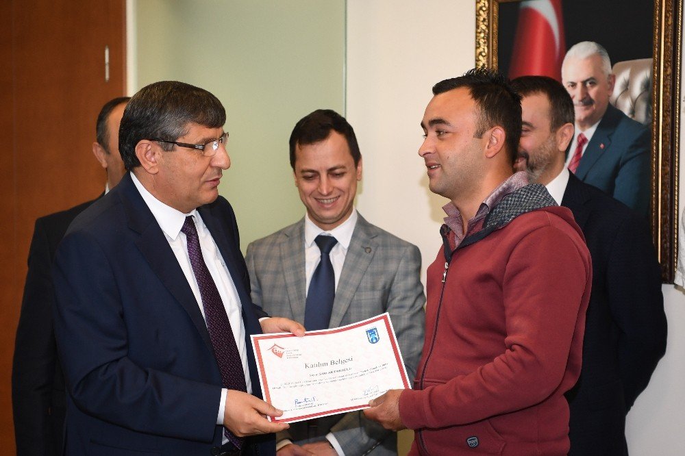 Ankara Büyükşehir Belediyesi’nden "Erkek Olmak ve Baba Olmak" eğitim programı