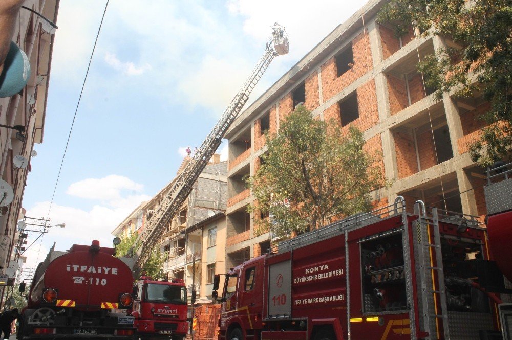 Konya’da inşaat halindeki 4 katlı binada yangın