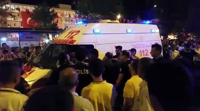 Halk otobüsünde yolcuları rahatsız eden şahıs gözaltına alındı