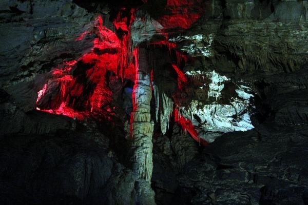 Türkiye'nin 10'uncu büyük mağarasına ilgi büyük