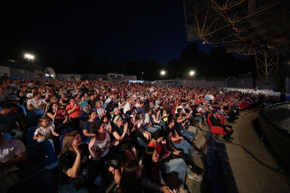 Karagöz’den muhteşem final