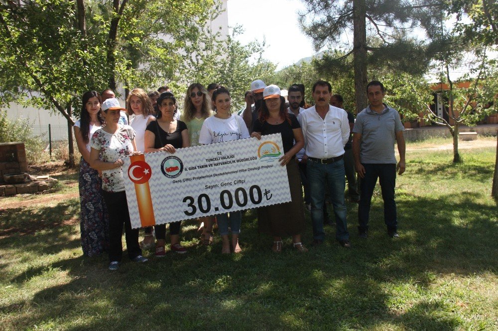 Tunceli’de Genç Çiftçilerle hibe sözleşme imzalandı
