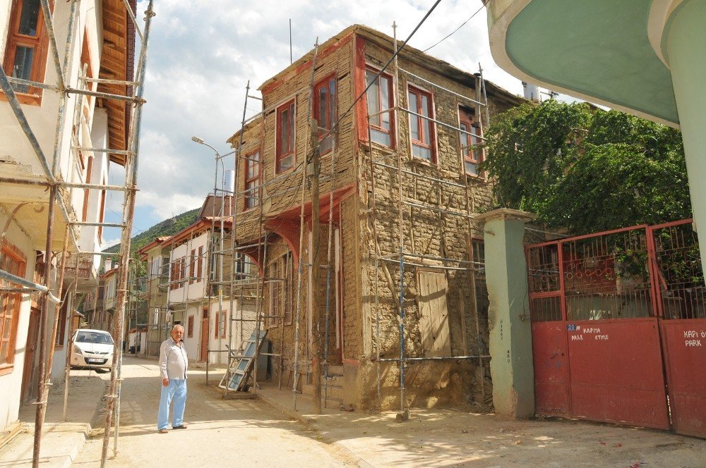 Akşehir’de tarih canlanmaya devam ediyor