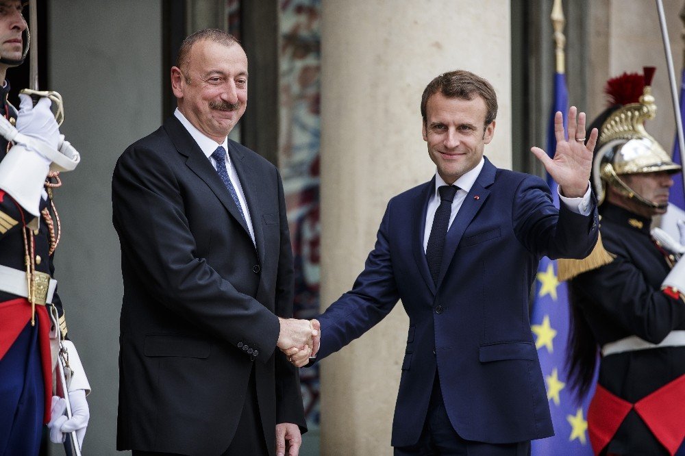 Aliyev, Fransa’da