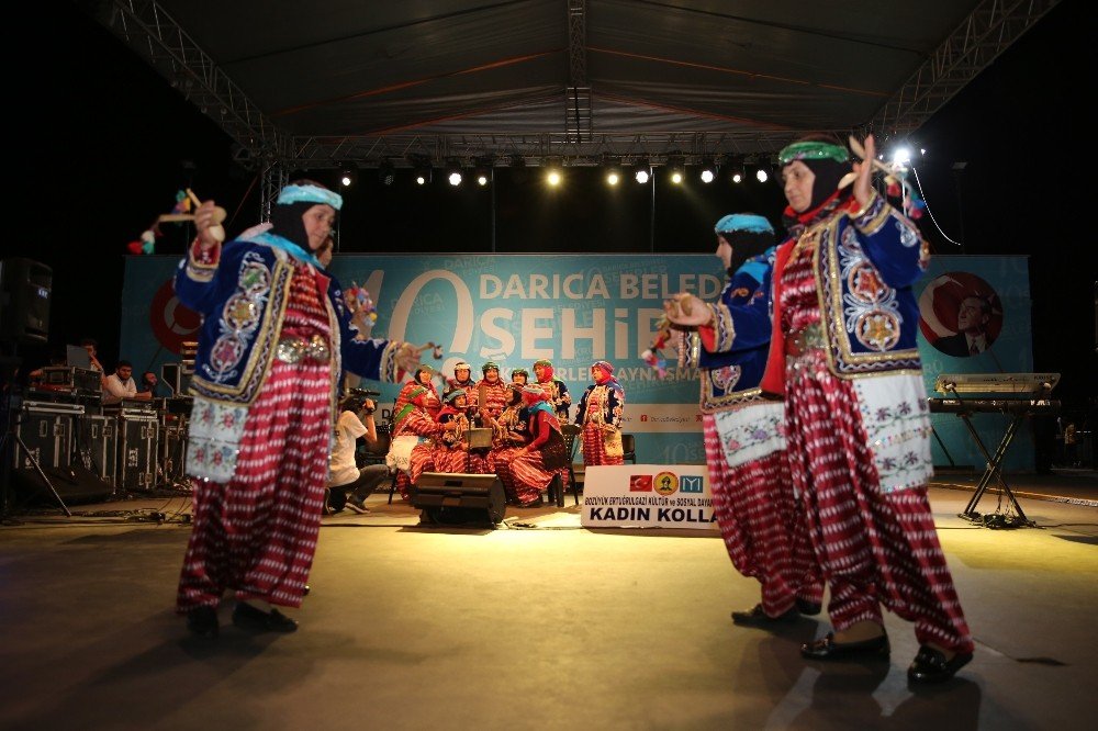 Bilecekliler Coşkun Sabah’la şölene damga vurdu