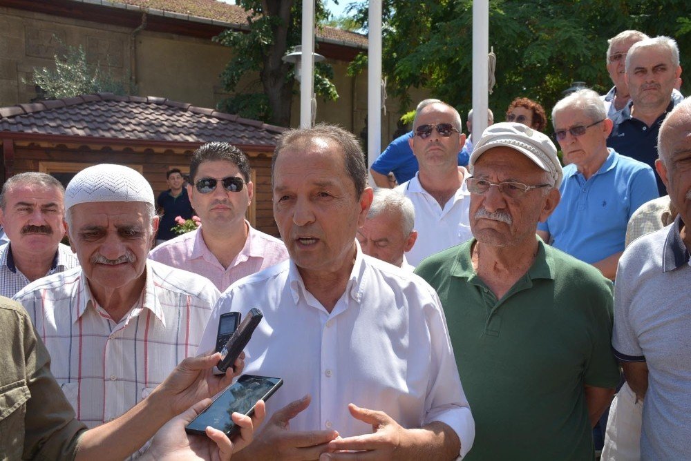 Sinop Belediyesi yeni itfaiye aracını tanıttı