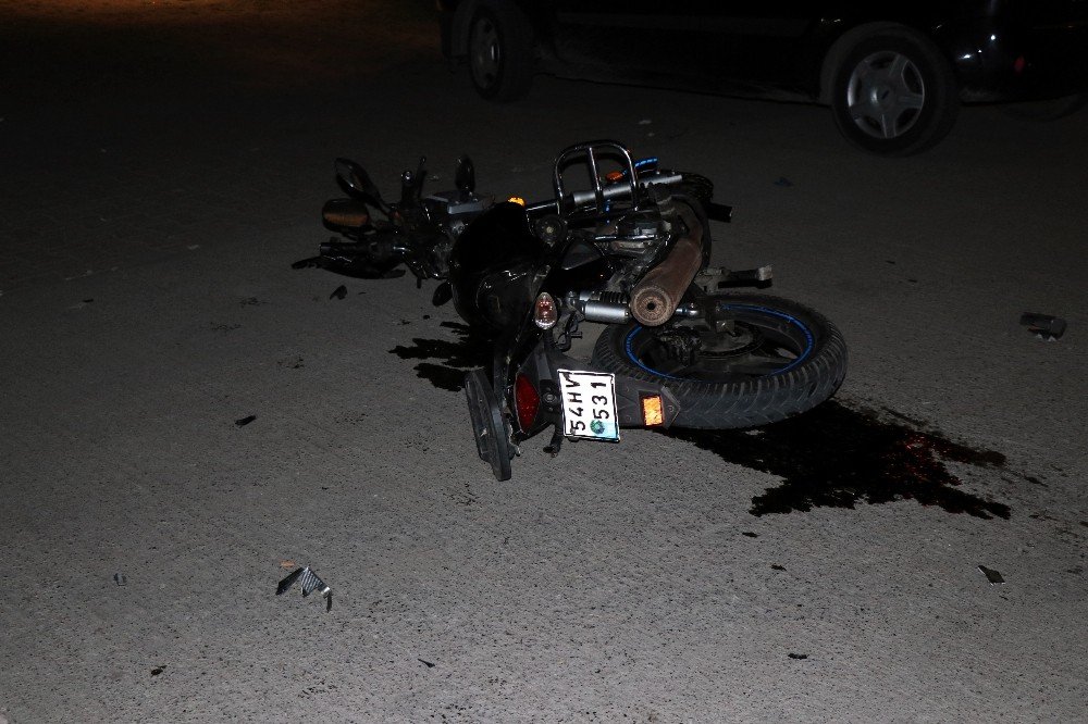 Motosikletle göreve gitmekte olan askeri personele cip çarptı: 2 yaralı