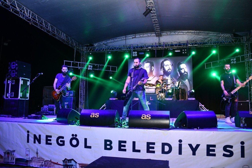 İnegöl’de Pera rüzgarı