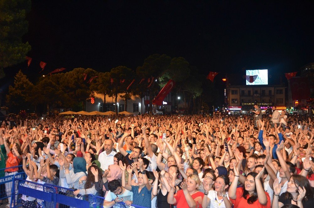 ’Müziğin doktoru’ Ünye’de