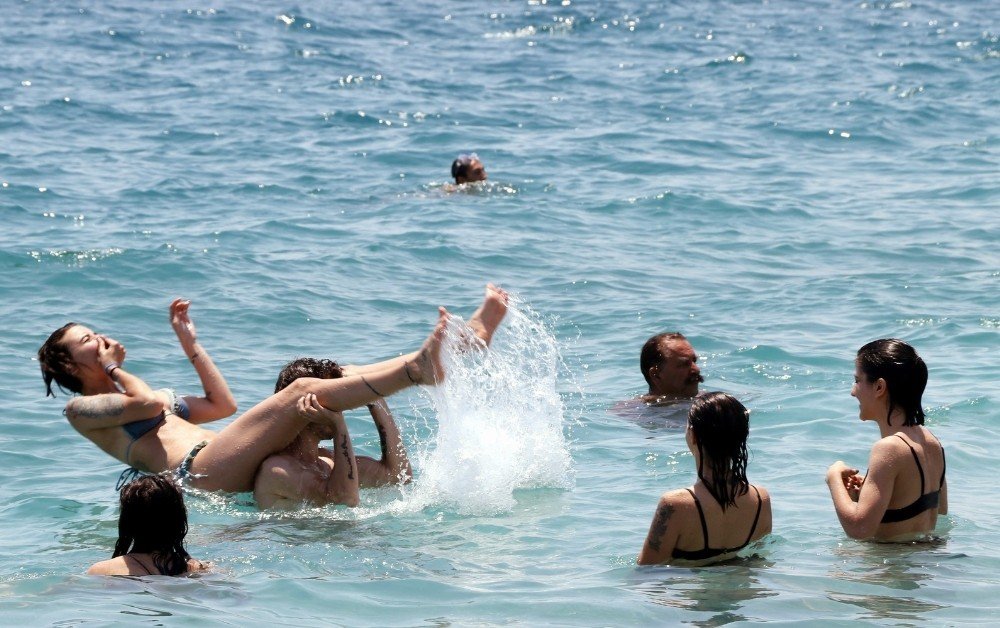 Antalya turizmi 7 milyona ilerliyor