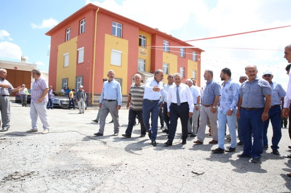 Melikgazi Belediyesi Ağırnas Mesleki ve Teknik Lisesi binası yenilendi
