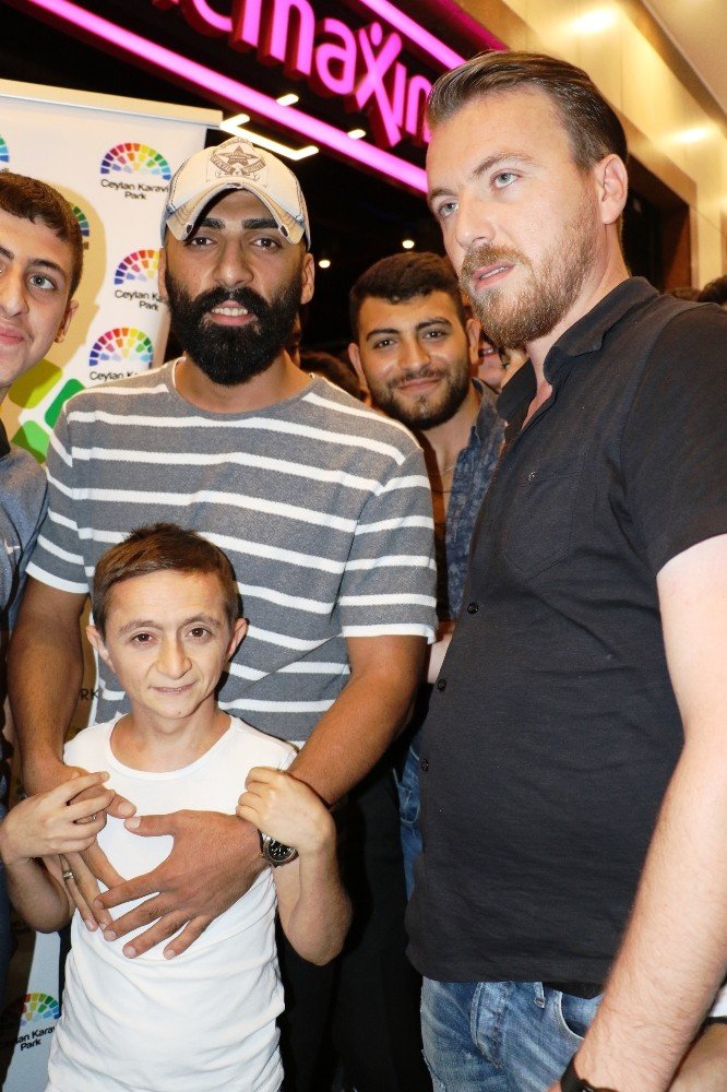 Diyarbakır’da ’Facia Üçlü’ izdihamı