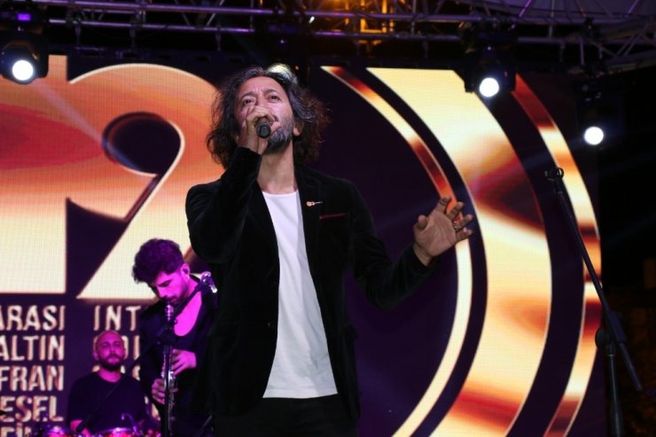 Altın Safran kapanışı Fettah Can ile yaptı