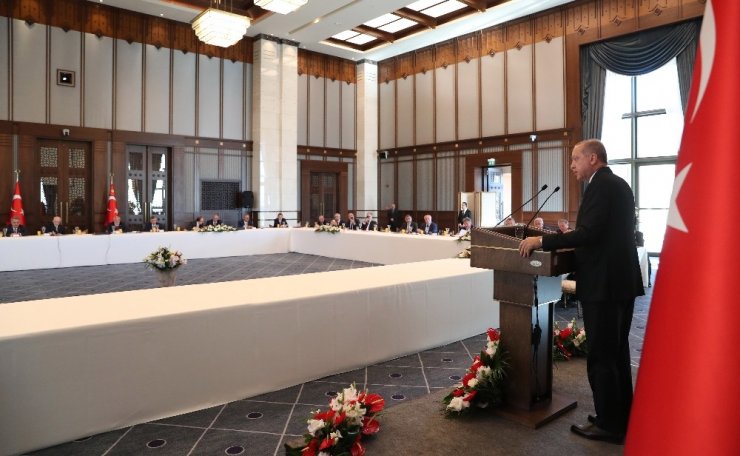 Recep Tayyip Erdoğan Üniversitesi Geliştirme Vakfı Kurucular Kurulu Cumhurbaşkanlığı Külliyesinde