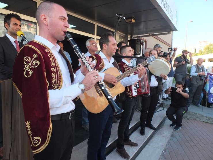 Bandırma’da festival coşkusu başladı