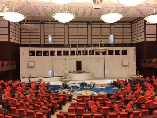 Meclis Genel Kurul Salonu yeni sisteme hazır