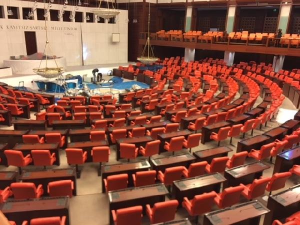 Meclis Genel Kurul Salonu yeni sisteme hazır